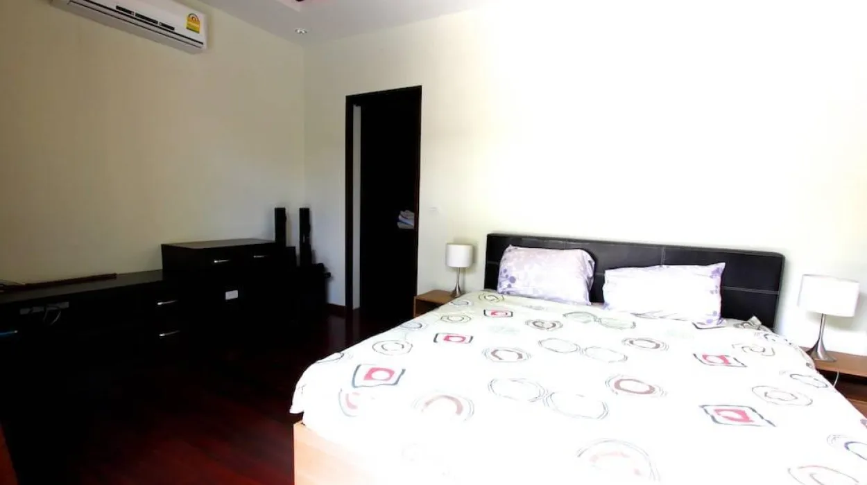 Property image - photo 2