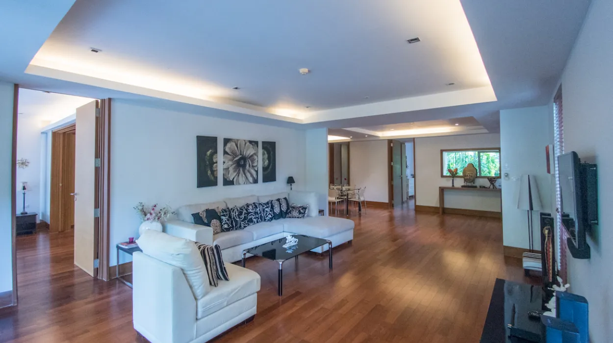 Property image - gallery 11