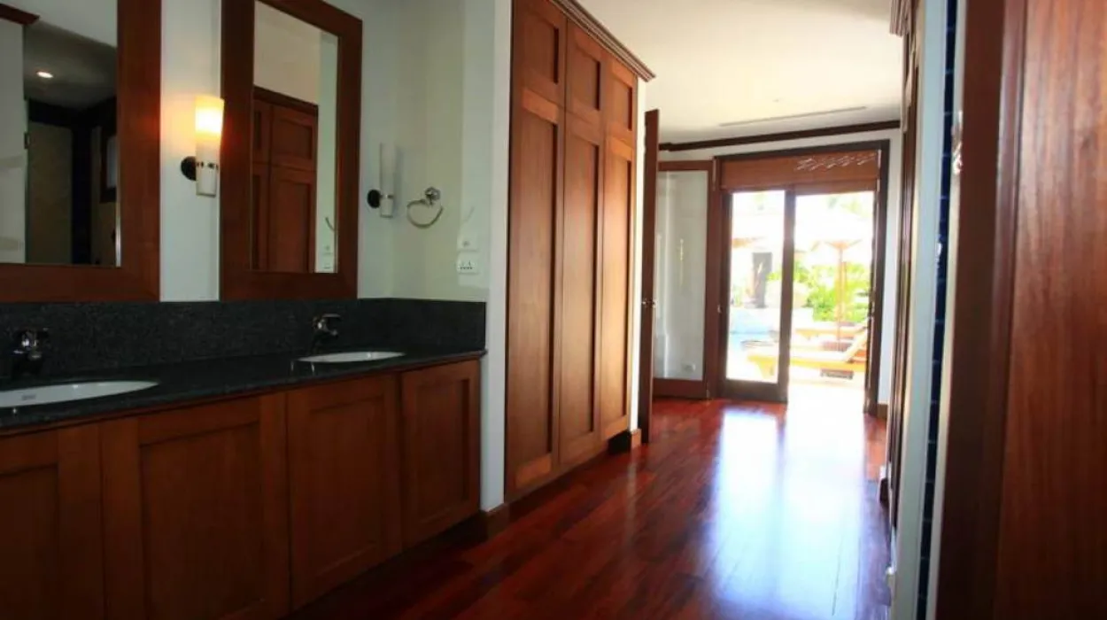 Property image - gallery 8