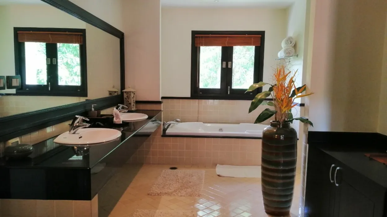 Property image - gallery 17