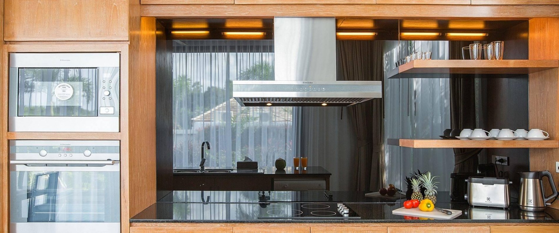 Property image - full photo 4