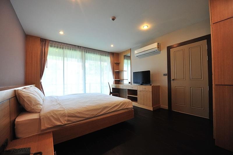 Property image - full photo 4