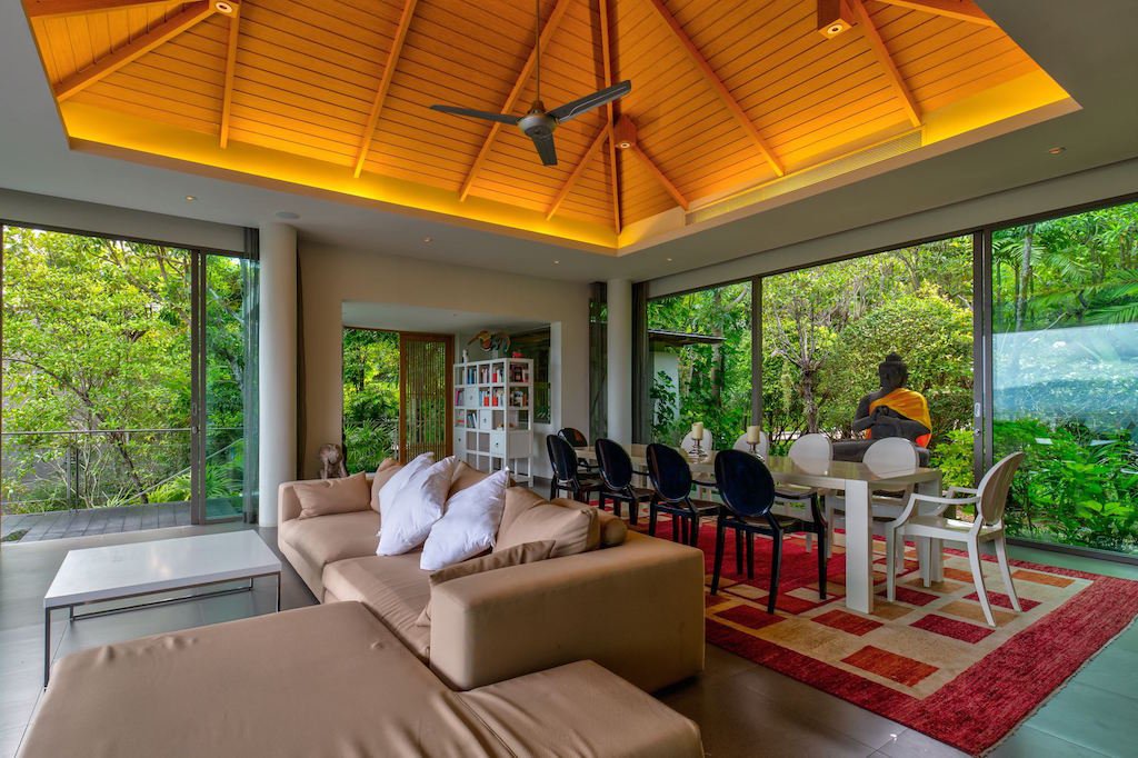 Property image - full photo 4