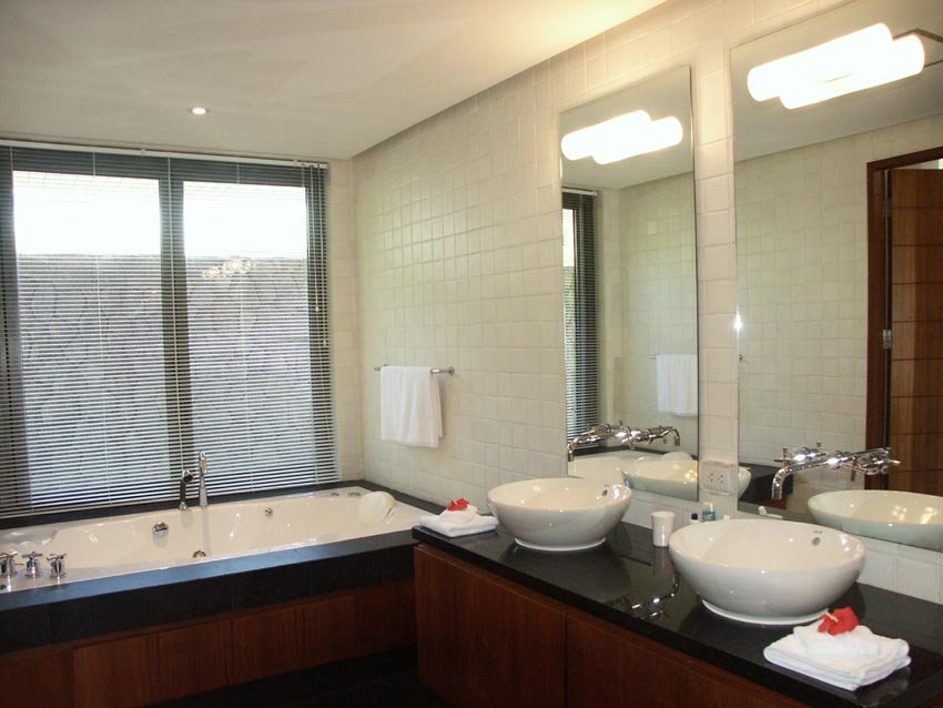 Property image - full photo 50
