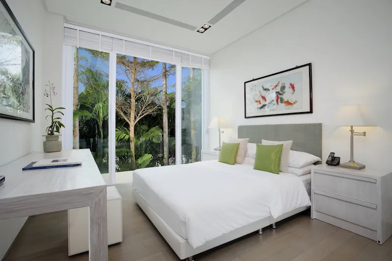 Property image - full photo 14
