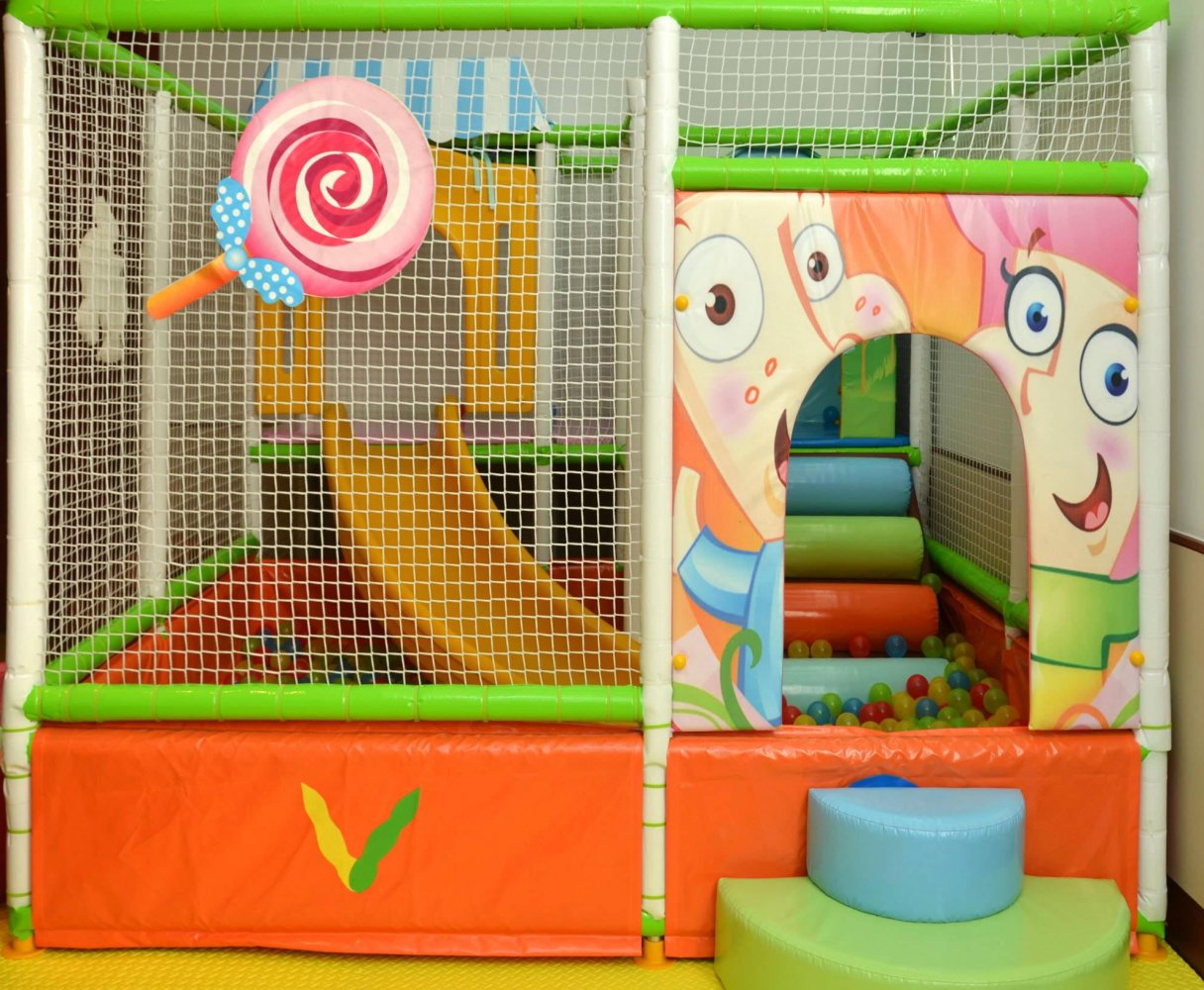Property image - full photo 3