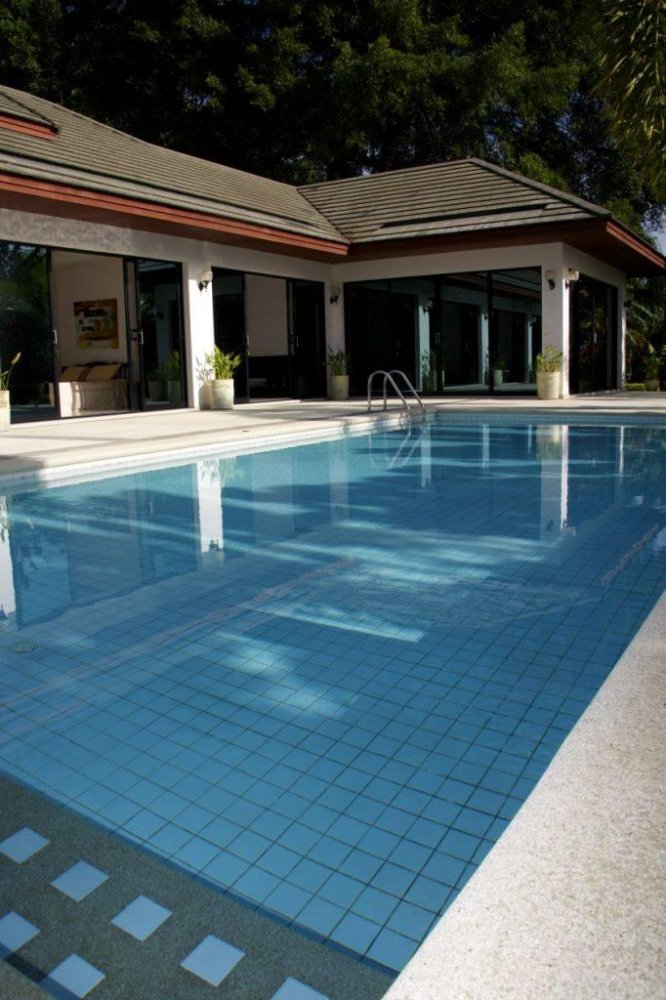 Property image - full photo 4