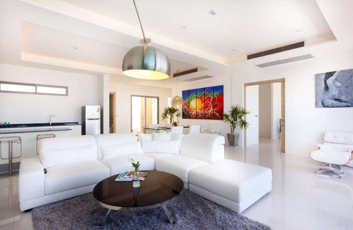 Property image - full photo 2