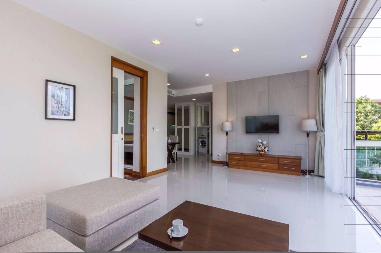 Property image - full photo 3