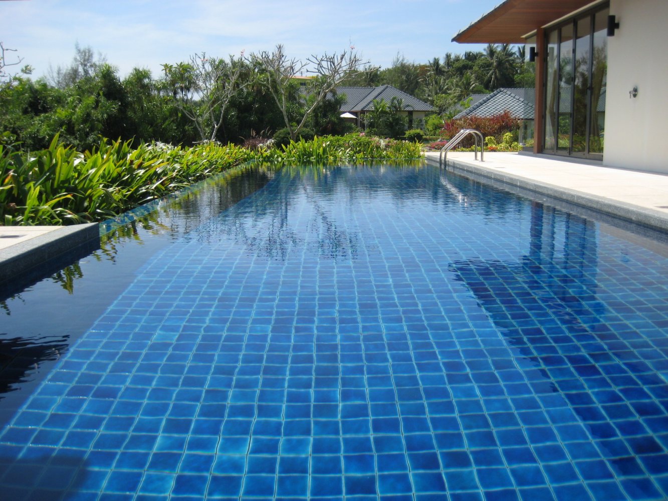 Property image - full photo 39