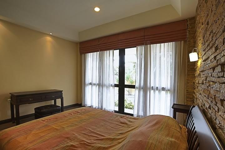 Property image - full photo 4