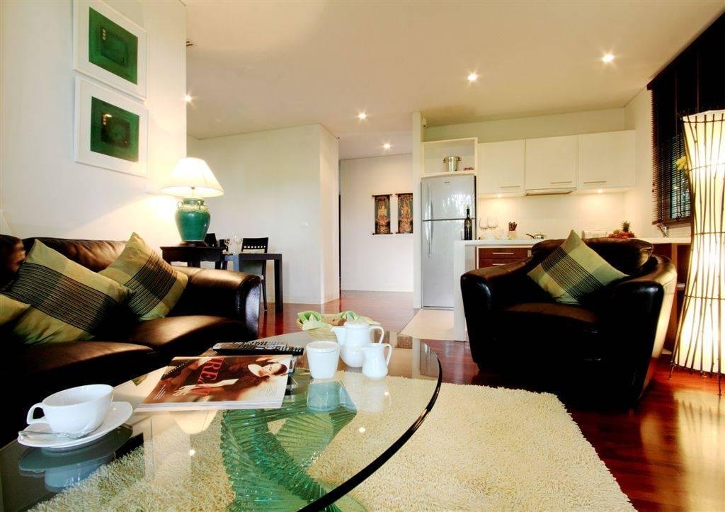 Property image - full photo 3
