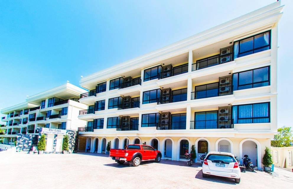 Property image - full photo 2