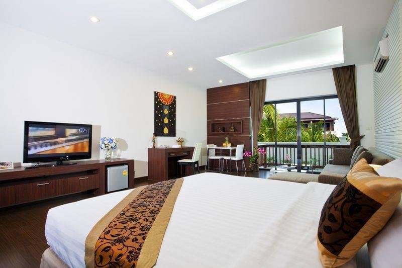 Property image - full photo 1