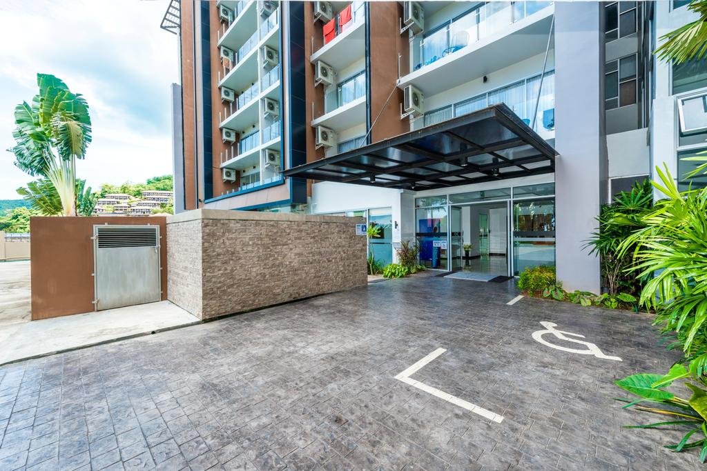 Property image - full photo 3