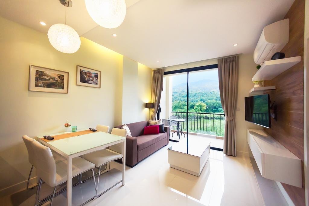 Property image - full photo 1