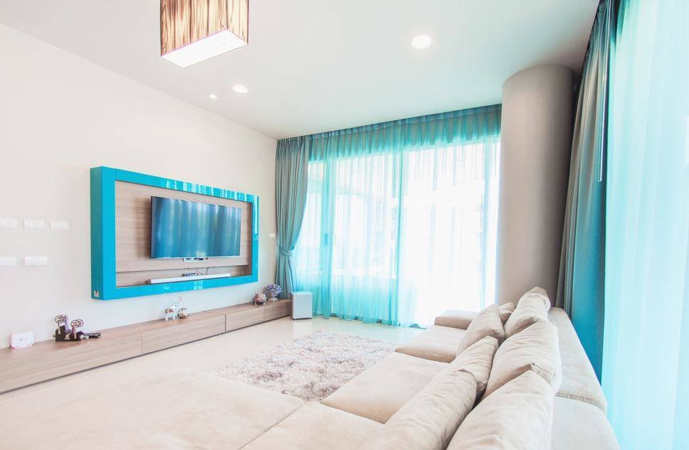 Property image - full photo 4