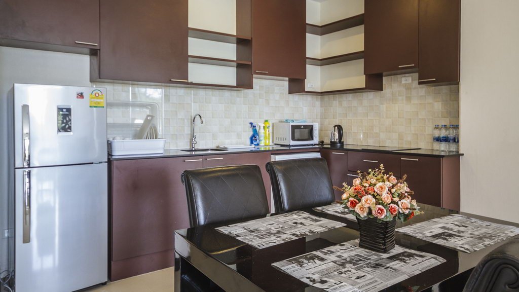 Property image - full photo 4