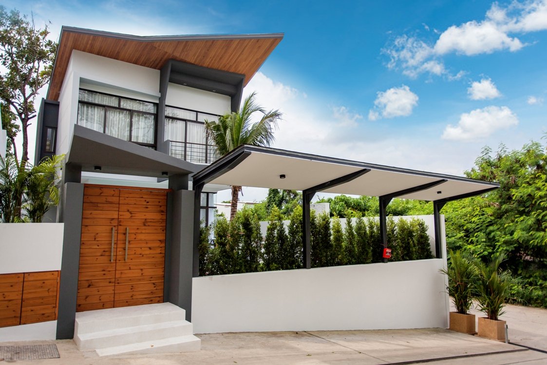 Property image - full photo 4