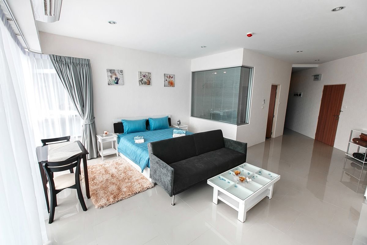 Property image - full photo 1