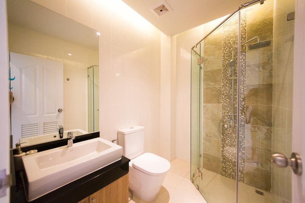 Property image - full photo 4