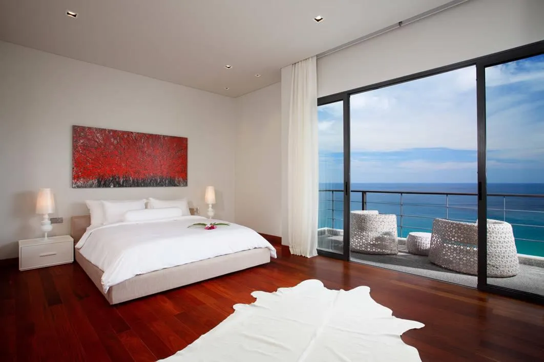 Property image - full photo 18