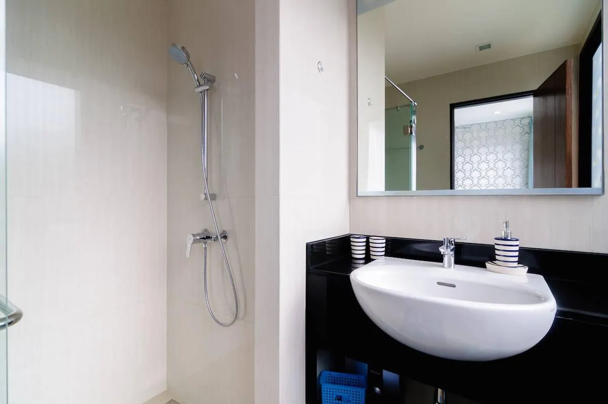 Property image - full photo 35