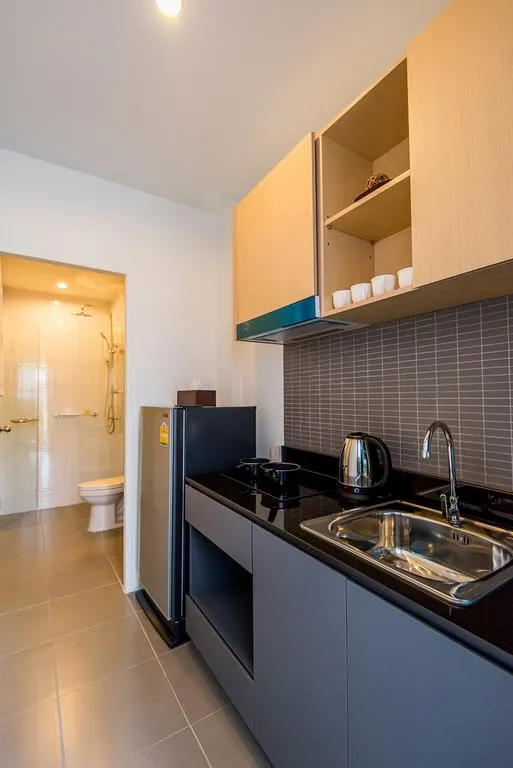 Property image - full photo 7