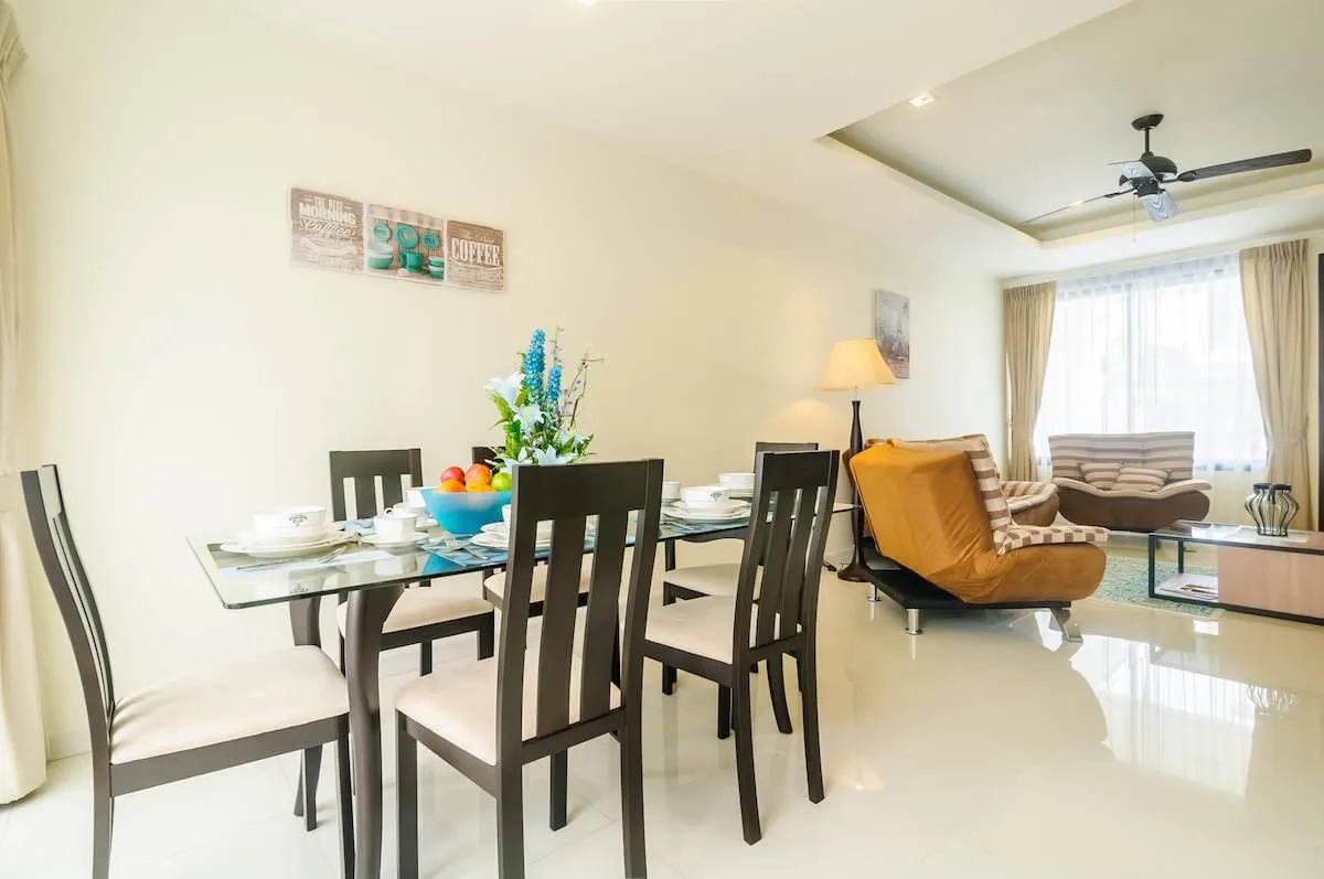 Property image - full photo 16