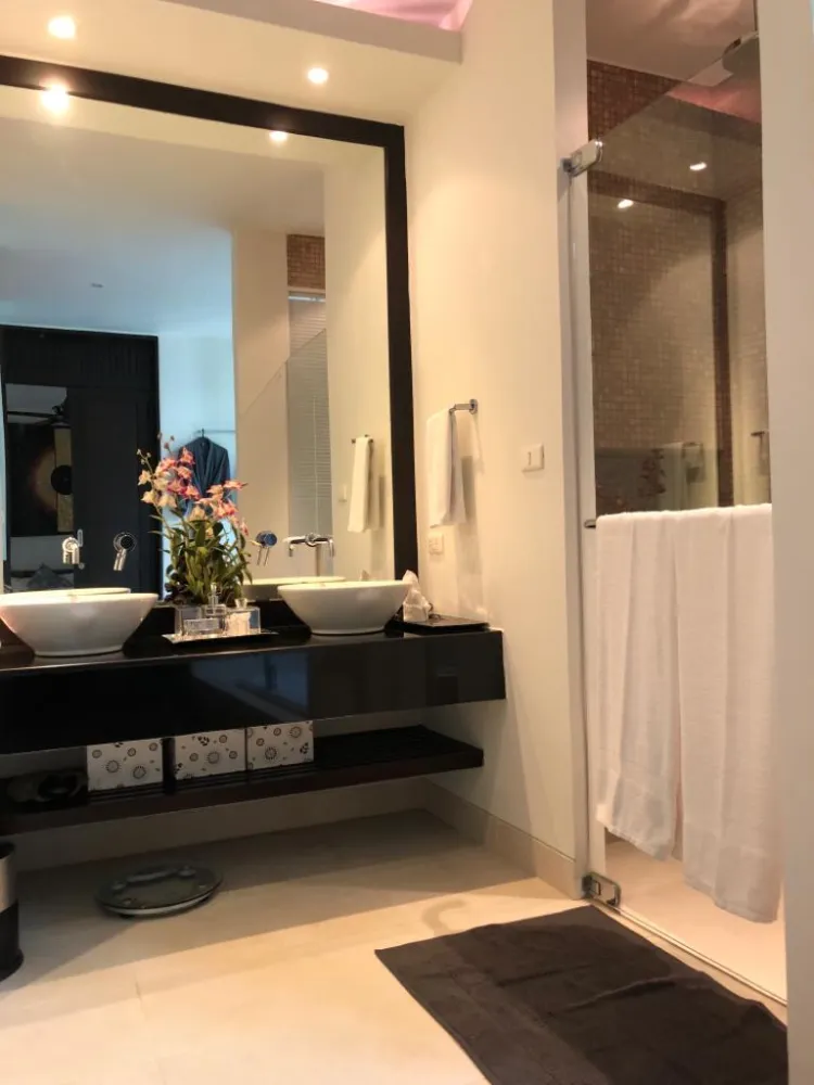 Property image - full photo 23