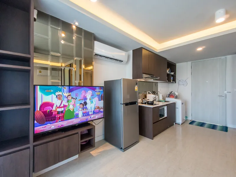 Property image - full photo 38