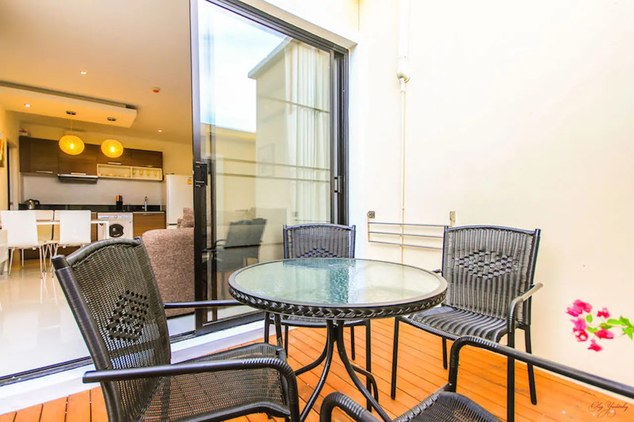 Property image - full photo 28