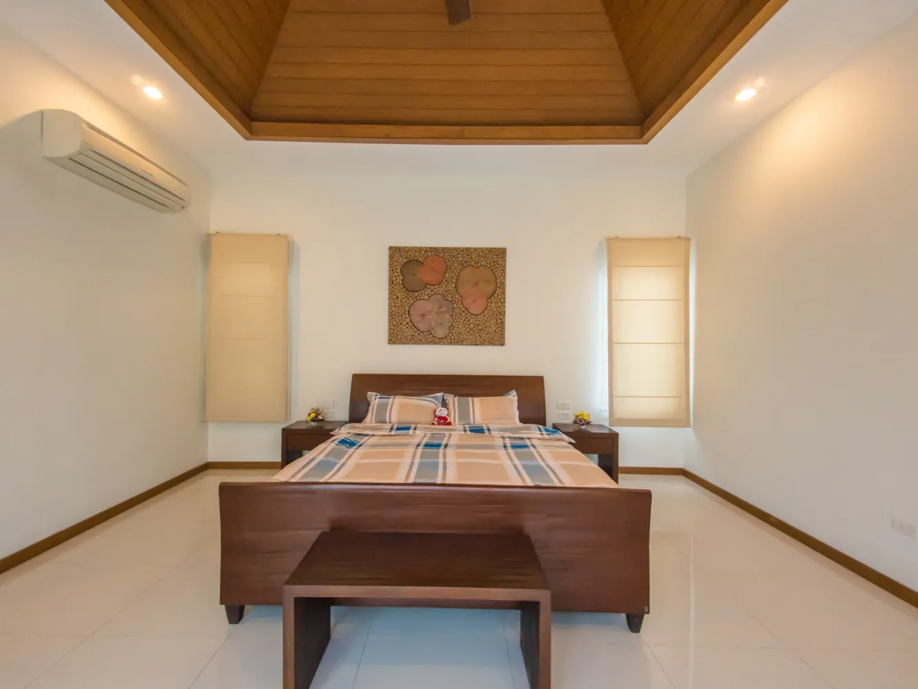 Property image - full photo 33