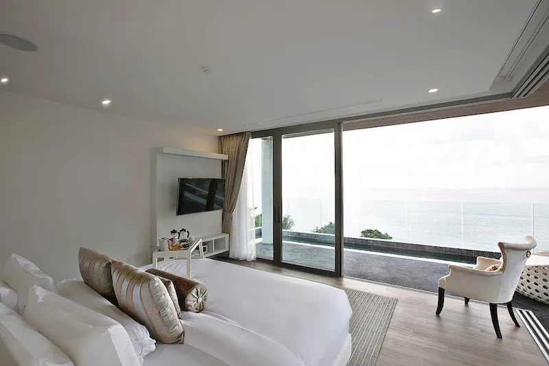 Property image - full photo 9