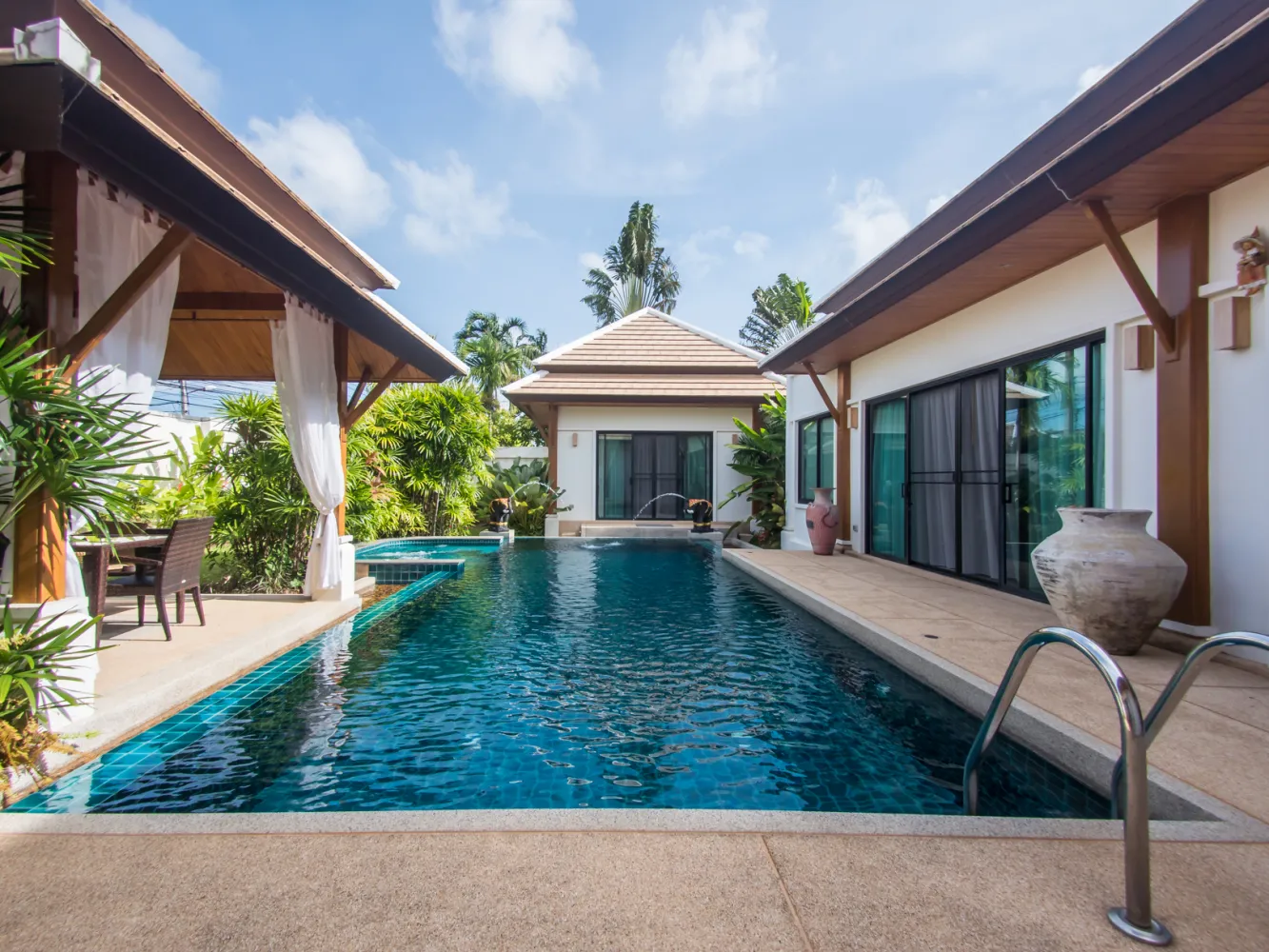 Property image - full photo 5