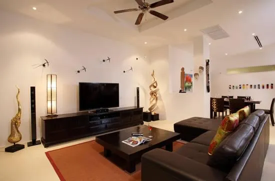 Property image - full photo 5