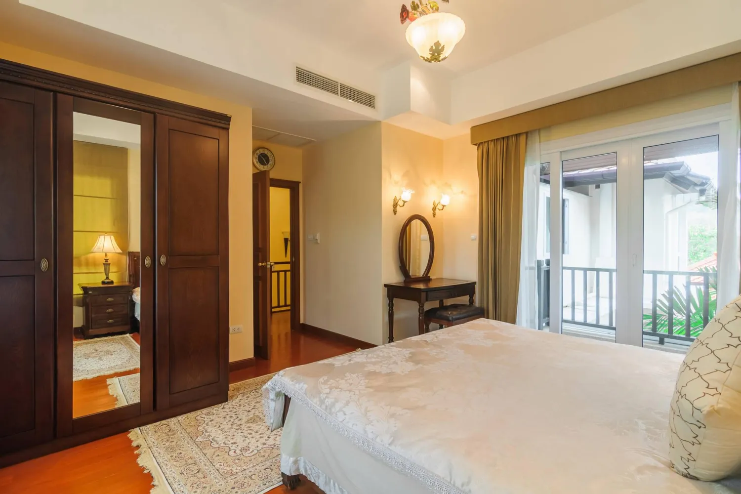 Property image - full photo 53
