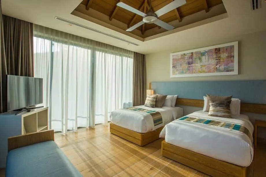 Property image - full photo 18
