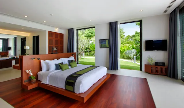 Property image - full photo 17