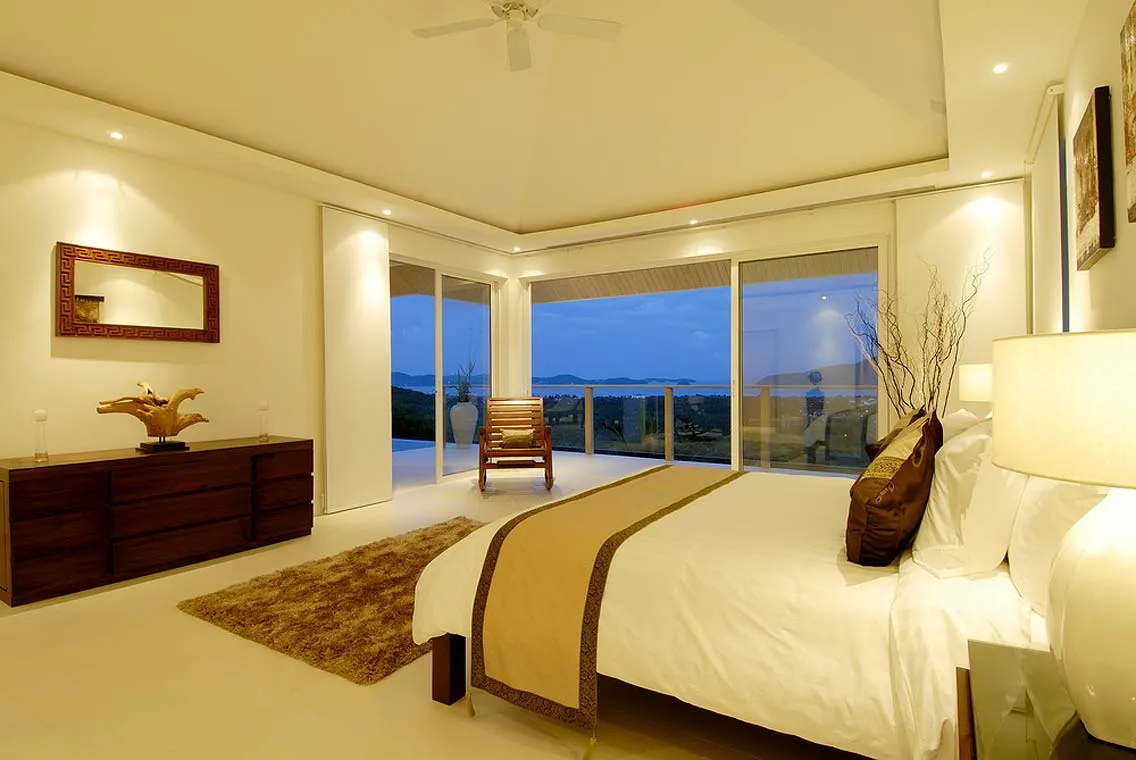 Property image - full photo 6