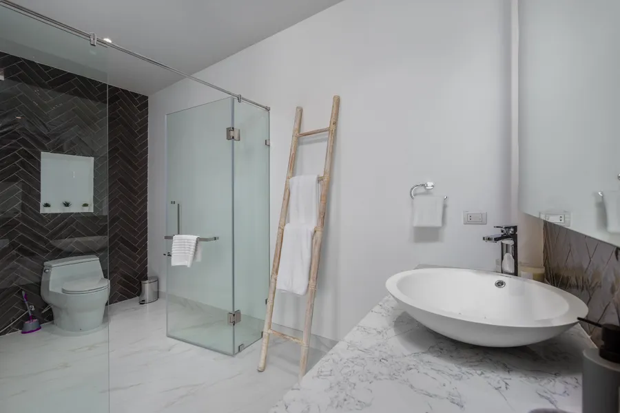 Property image - full photo 59