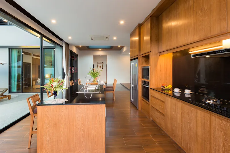 Property image - full photo 4