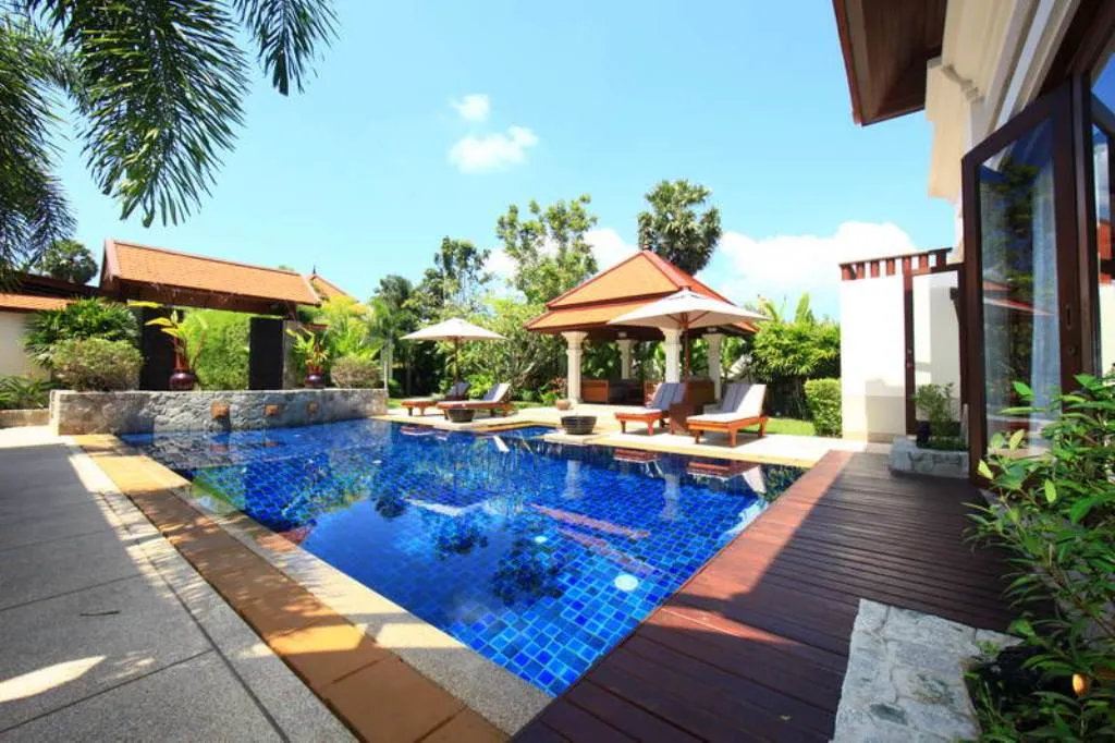 Property image - full photo 1
