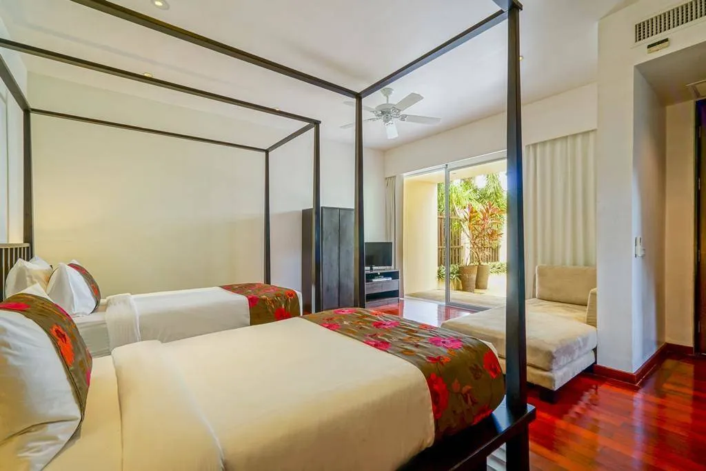 Property image - full photo 15