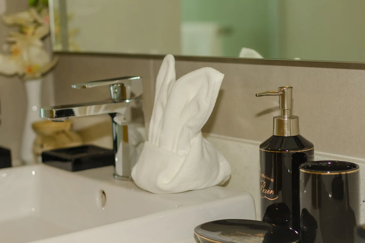 Property image - full photo 9