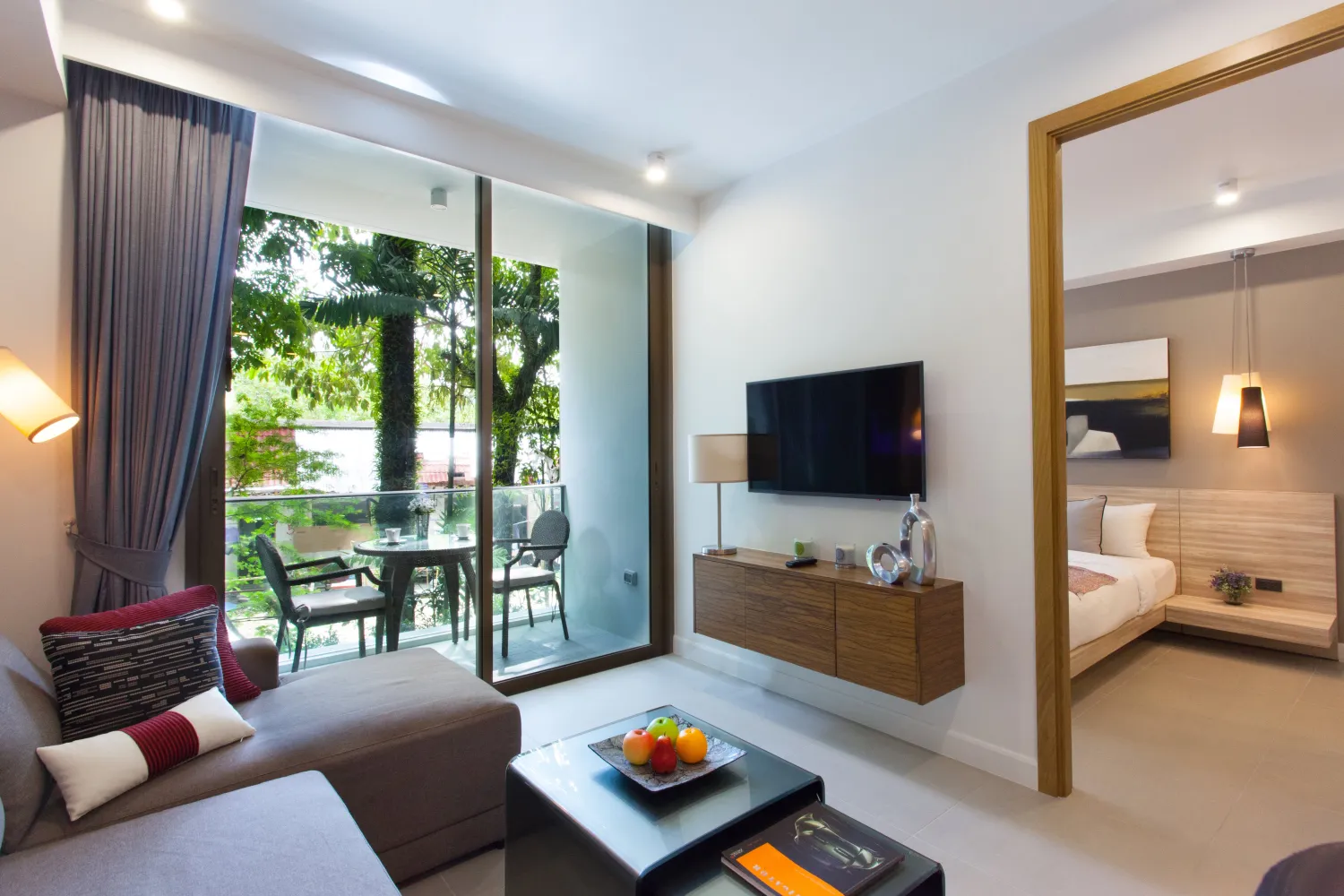 Property image - full photo 3