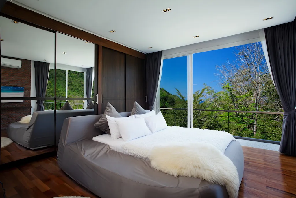 Property image - full photo 7