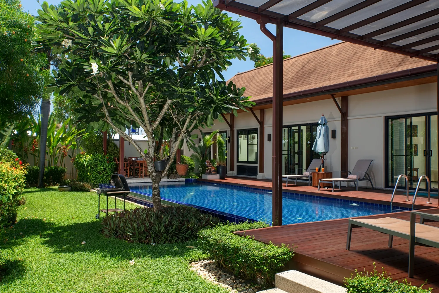 Property image - full photo 1