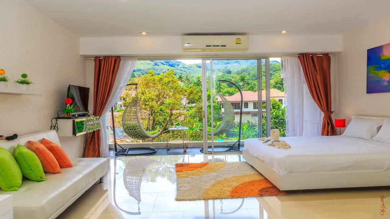 Property image - full photo 16