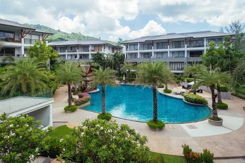 Property image - full photo 8